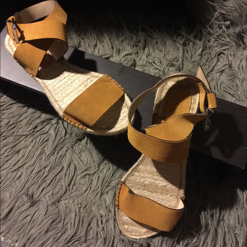 Zara Sandals